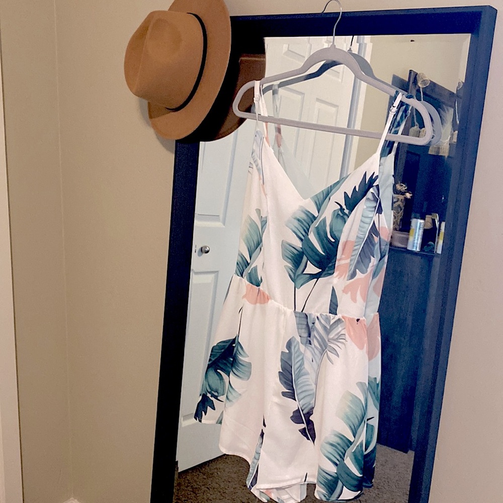 Romper, floral, lightweight, strappy, tropical, green, white